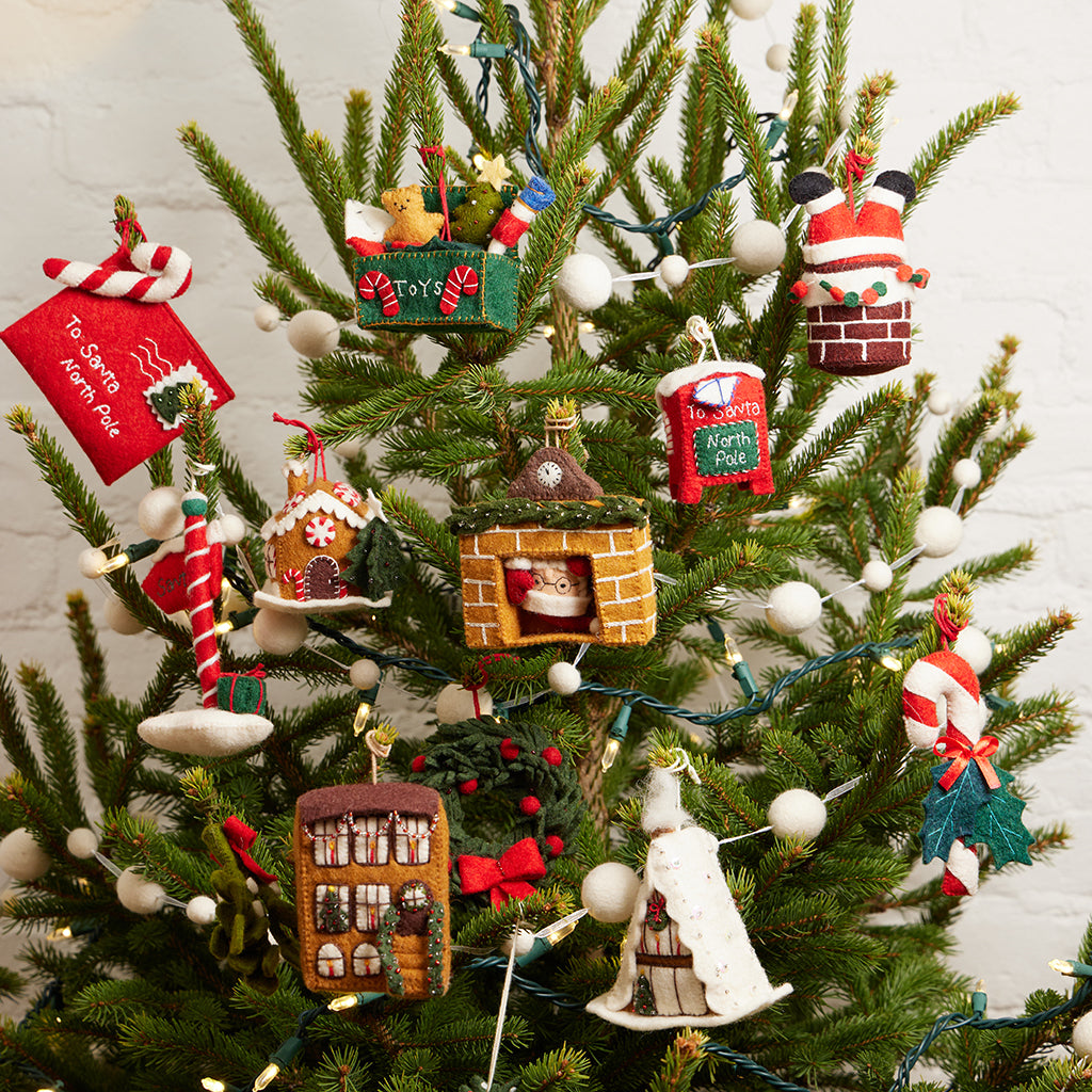 Santa in Fireplace Ornament