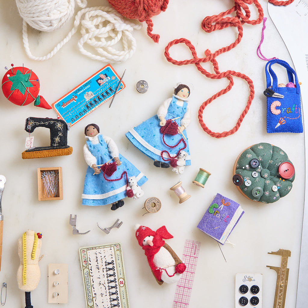 Antique Sewing Machine Ornament